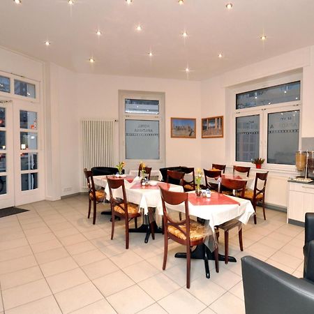 Hotel Apadana Frankfurt Франкфурт-на-Майне Экстерьер фото